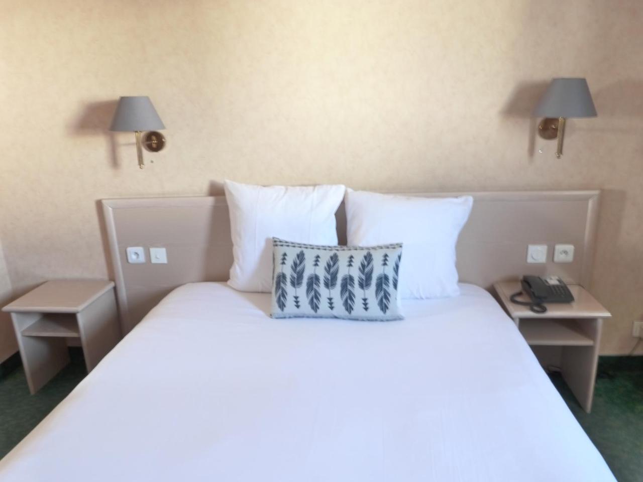 Cit'Hotel Aurore Bourges Nord - Saint Doulchard エクステリア 写真