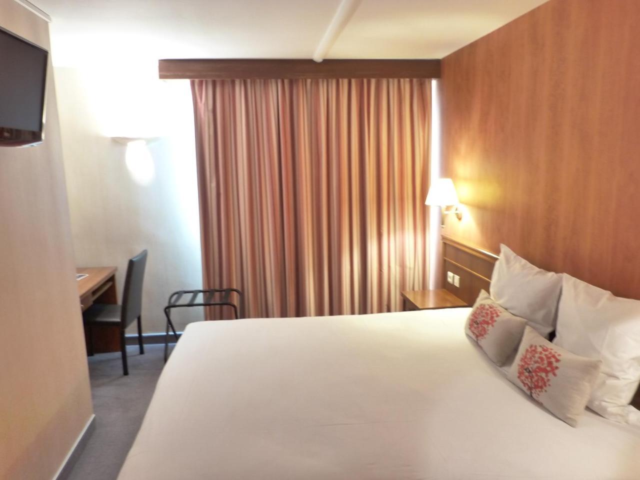 Cit'Hotel Aurore Bourges Nord - Saint Doulchard エクステリア 写真