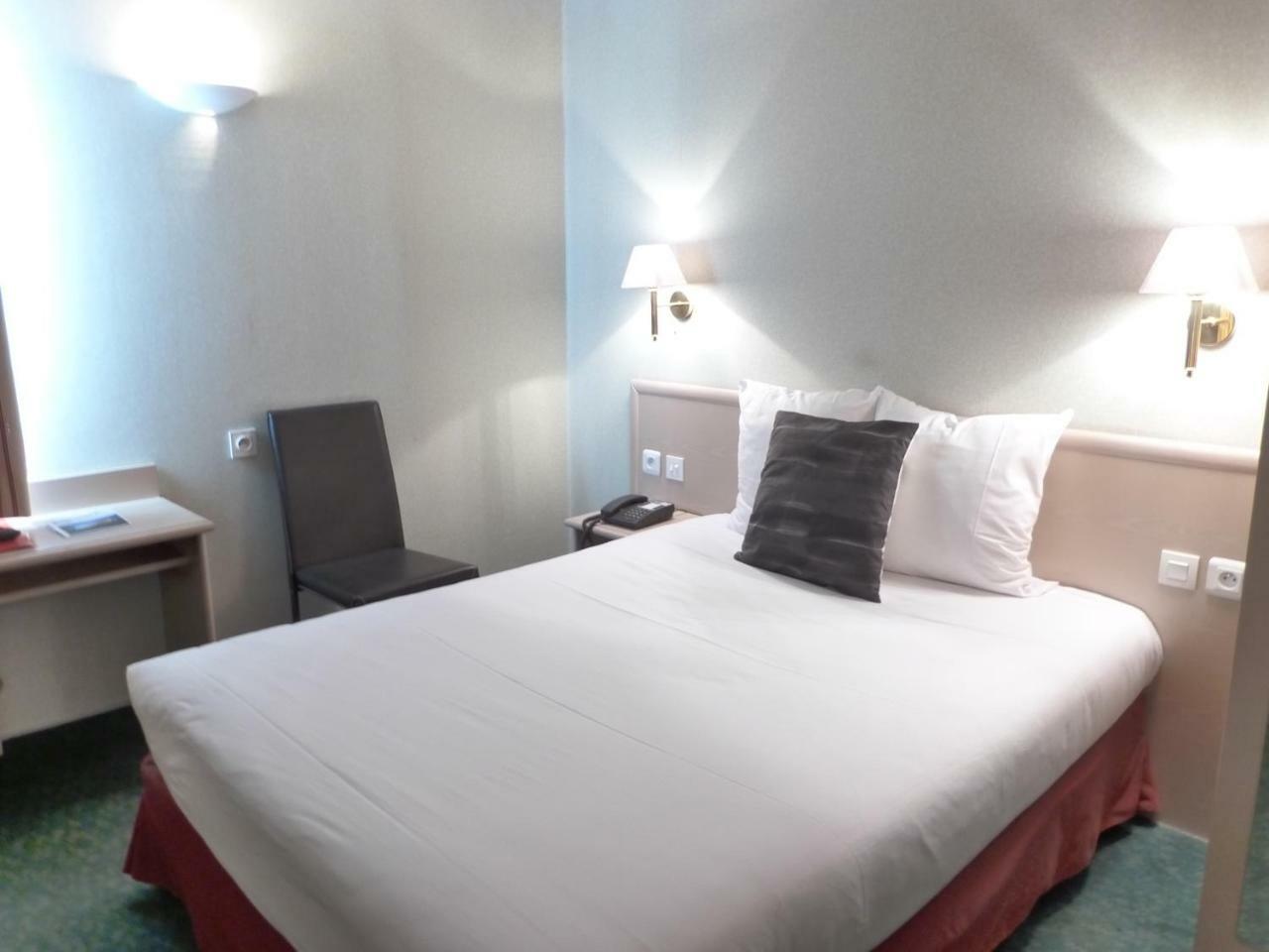 Cit'Hotel Aurore Bourges Nord - Saint Doulchard エクステリア 写真