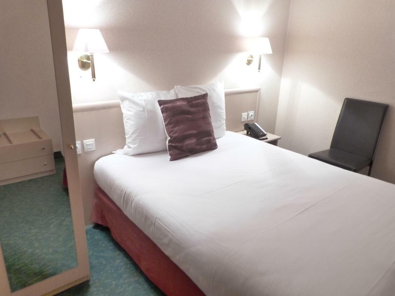 Cit'Hotel Aurore Bourges Nord - Saint Doulchard エクステリア 写真